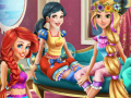 Hra Disney Princesses Pyjama Party