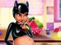 Hra Catwoman Pregnant